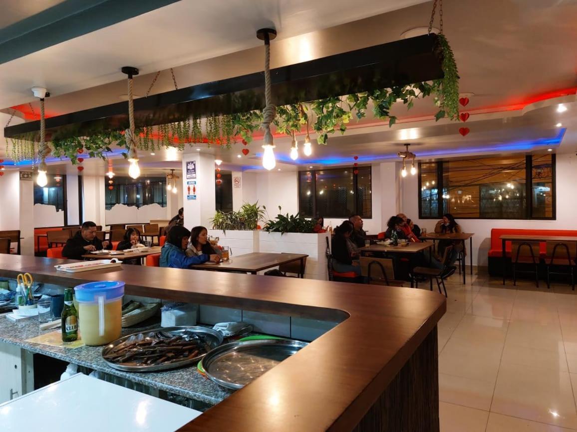 Hostal Oro Orense Quito Kültér fotó