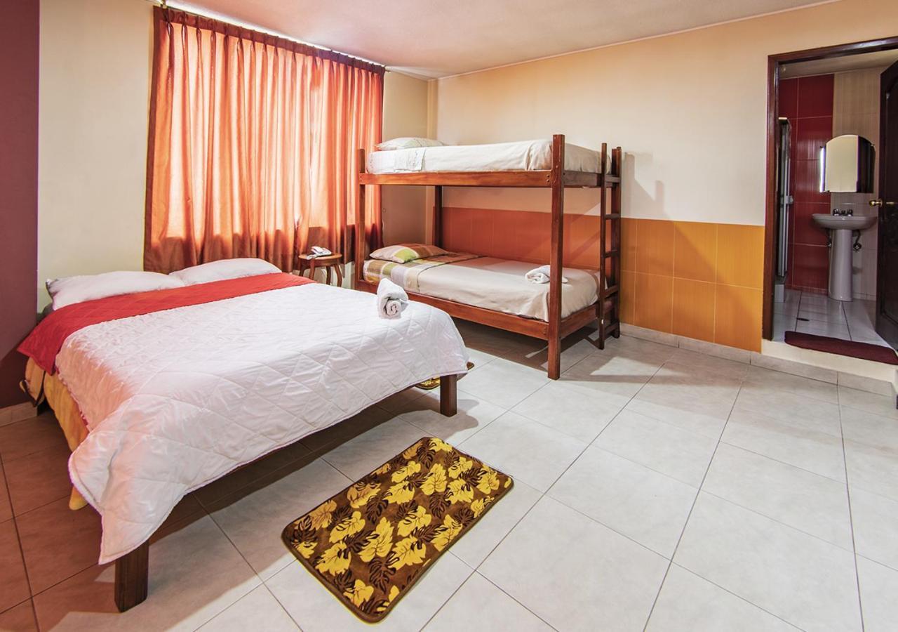 Hostal Oro Orense Quito Kültér fotó