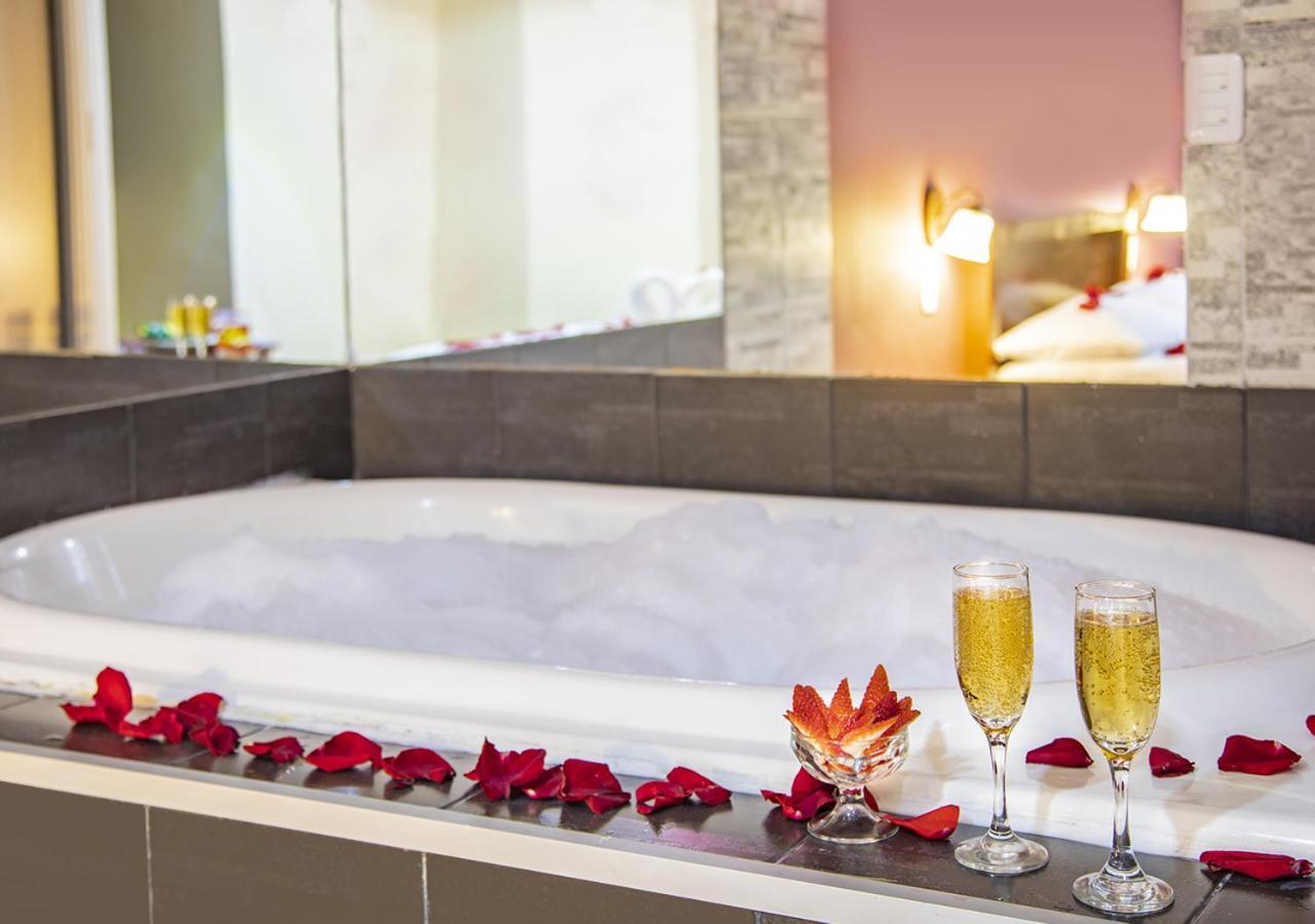 Hostal Oro Orense Quito Kültér fotó