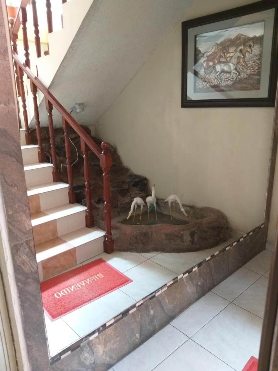 Hostal Oro Orense Quito Kültér fotó